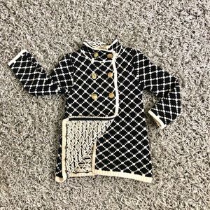 Tahari Sweater M (5-6)